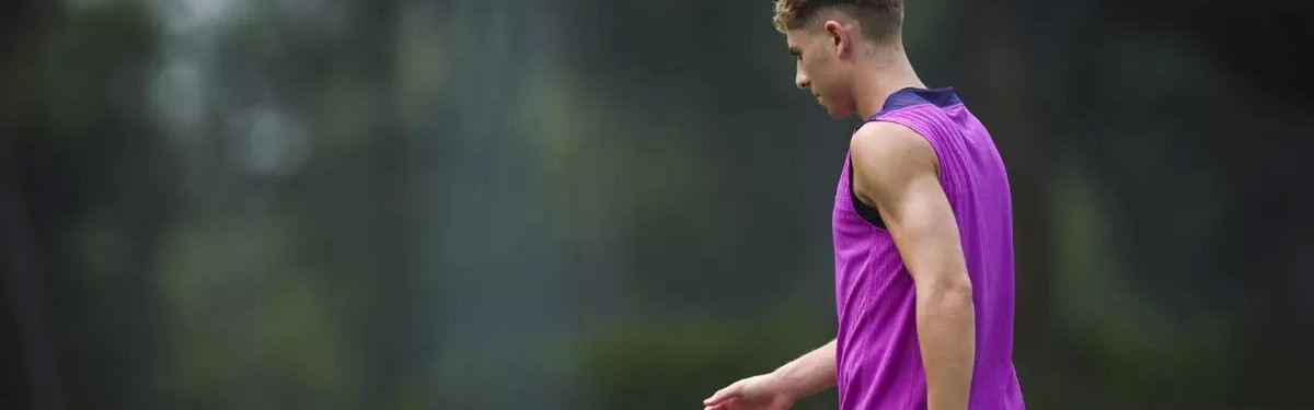 每体：切尔西5000万欧正式报价费尔明，巴萨清楚这笔钱的重要性